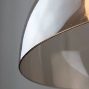 Lampe à suspension italienne en laiton, opaline et plexiglas de l'ère spatiale
