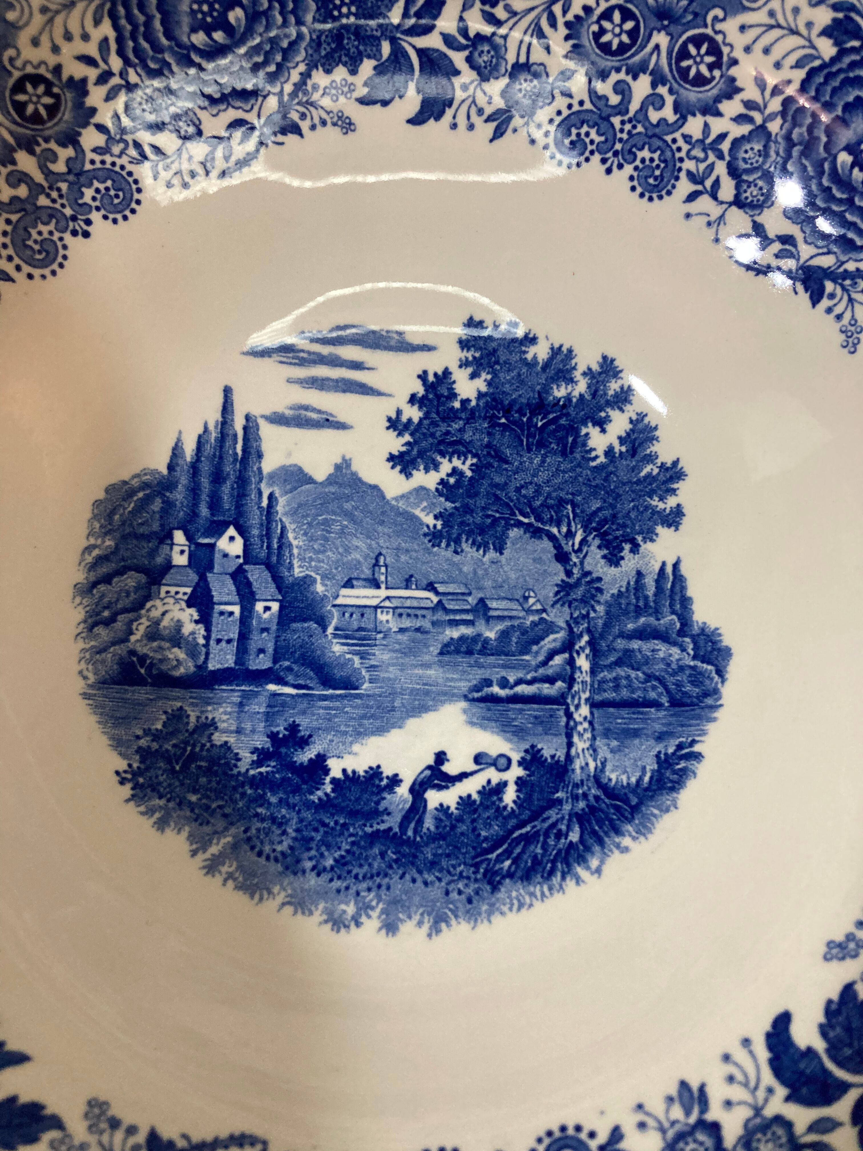 Villeroy salad bowl and blue Boch Burgenland