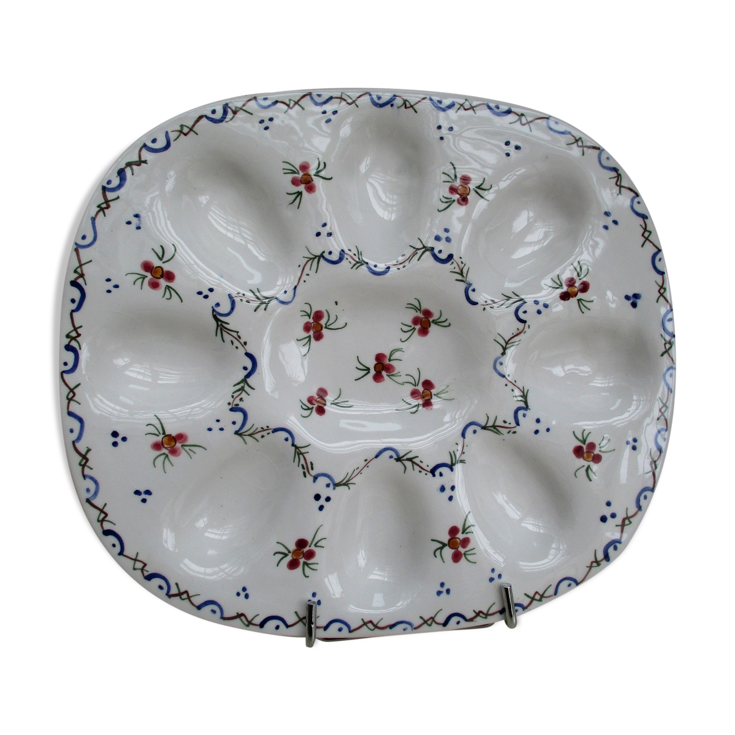 Ceramic egg dish