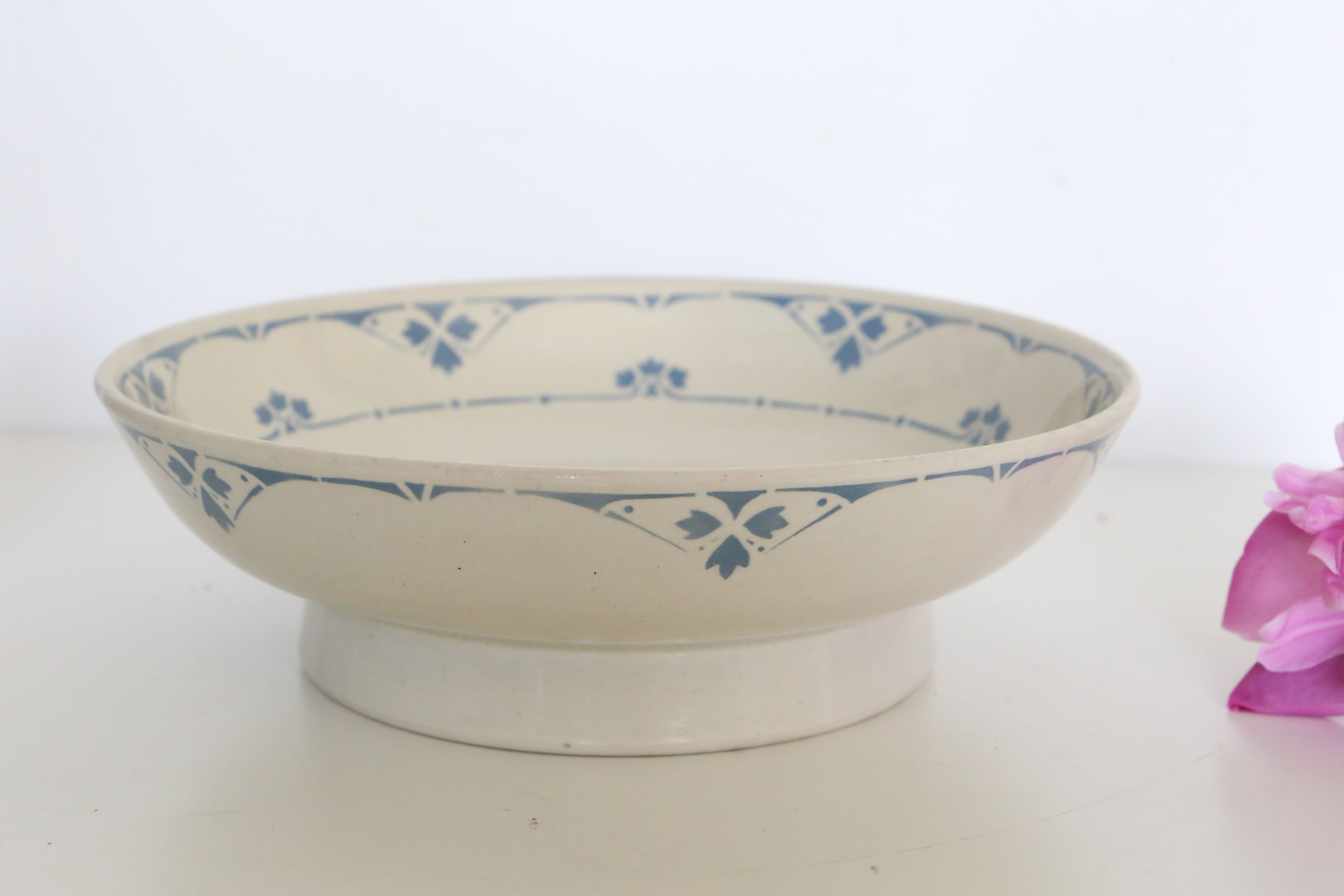 Fruit bowl, dish on pedestal, Luneville, Vintage