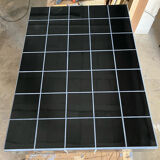 Table basse carrelage noir et joint bleu nuit
