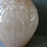 Vase Art Nouveau en opaline rose