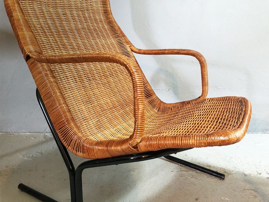 Armchair and ottoman 746 Dirk Van Sliedregt 514 C