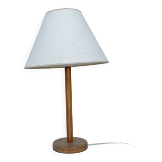 Scandinavian table lamp