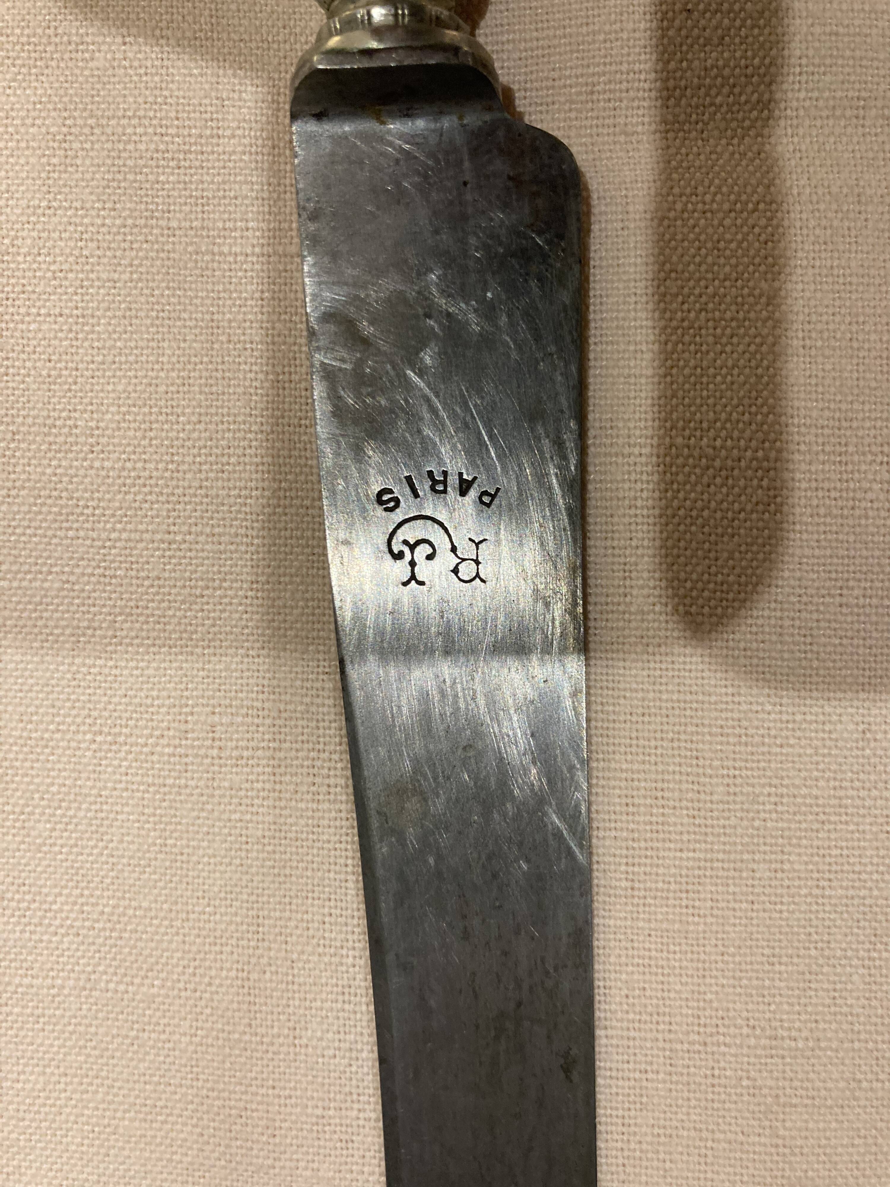 12 horn handle knives