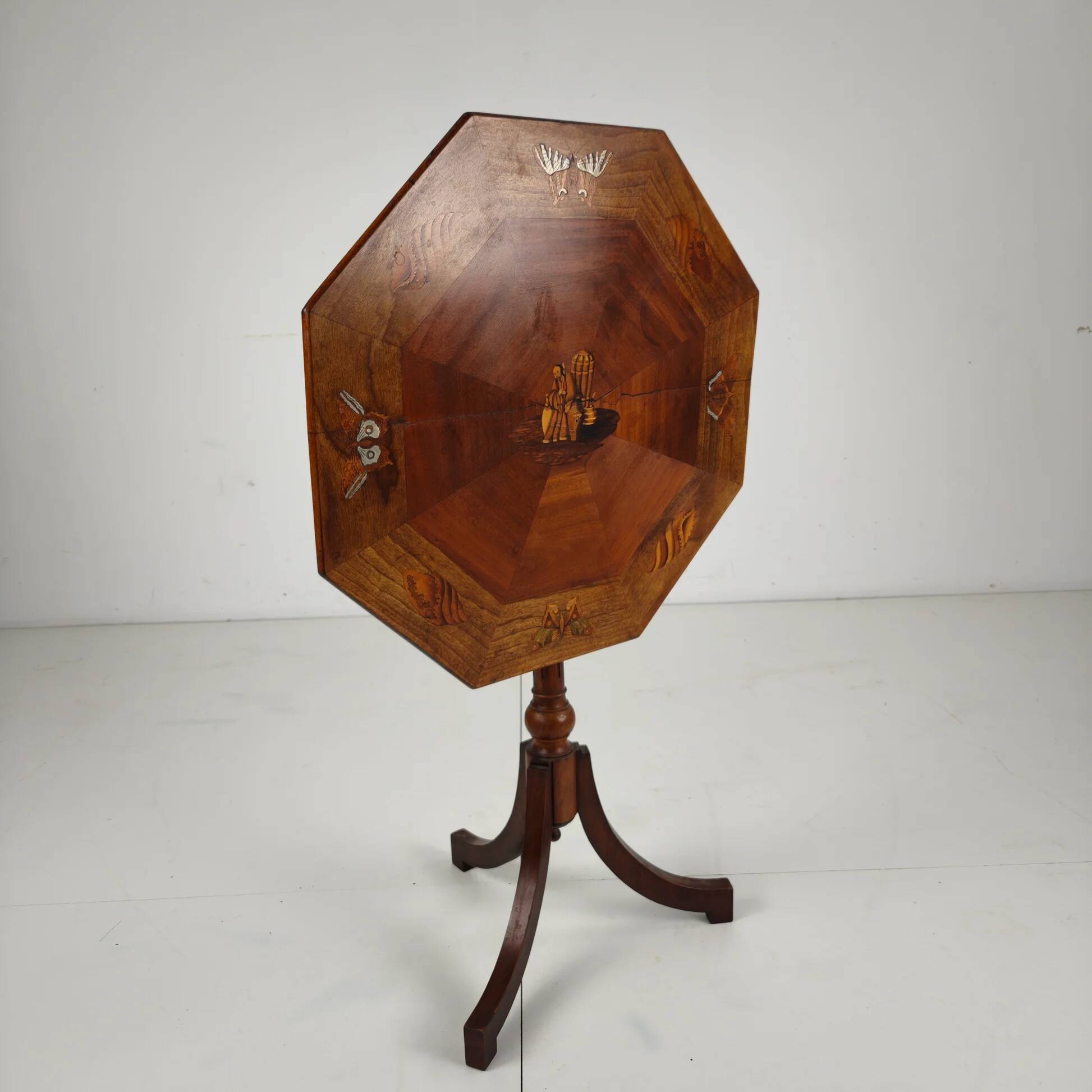19th century English tilt-top table in the Chinoiserie style