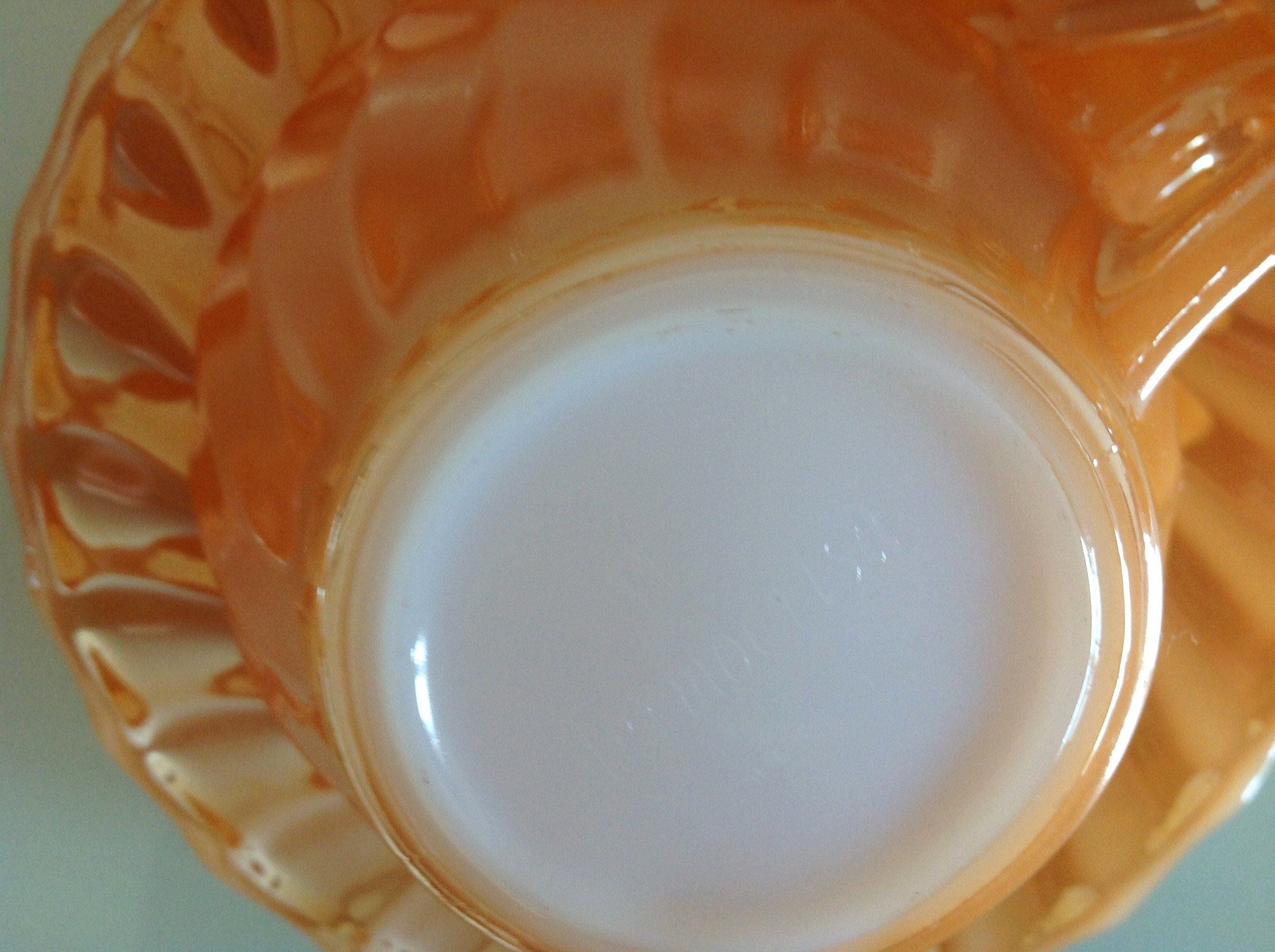 Set of six cups and pearly opaline sugar by Termocrisa / vintage 50-60