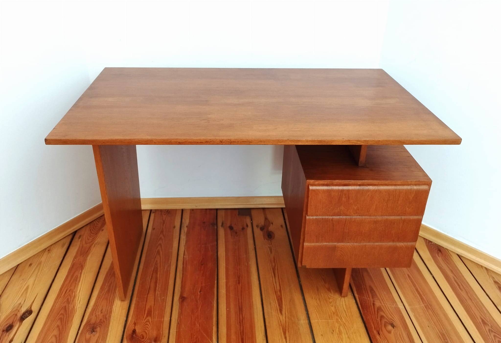 Bureau d'Up Zavody, Ancienne Tchécoslovaquie, 1960