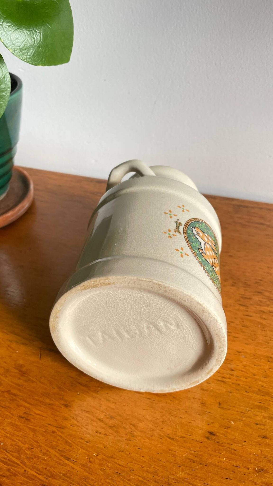 VASE Rabbit Ceramic TAIWAN Vintage