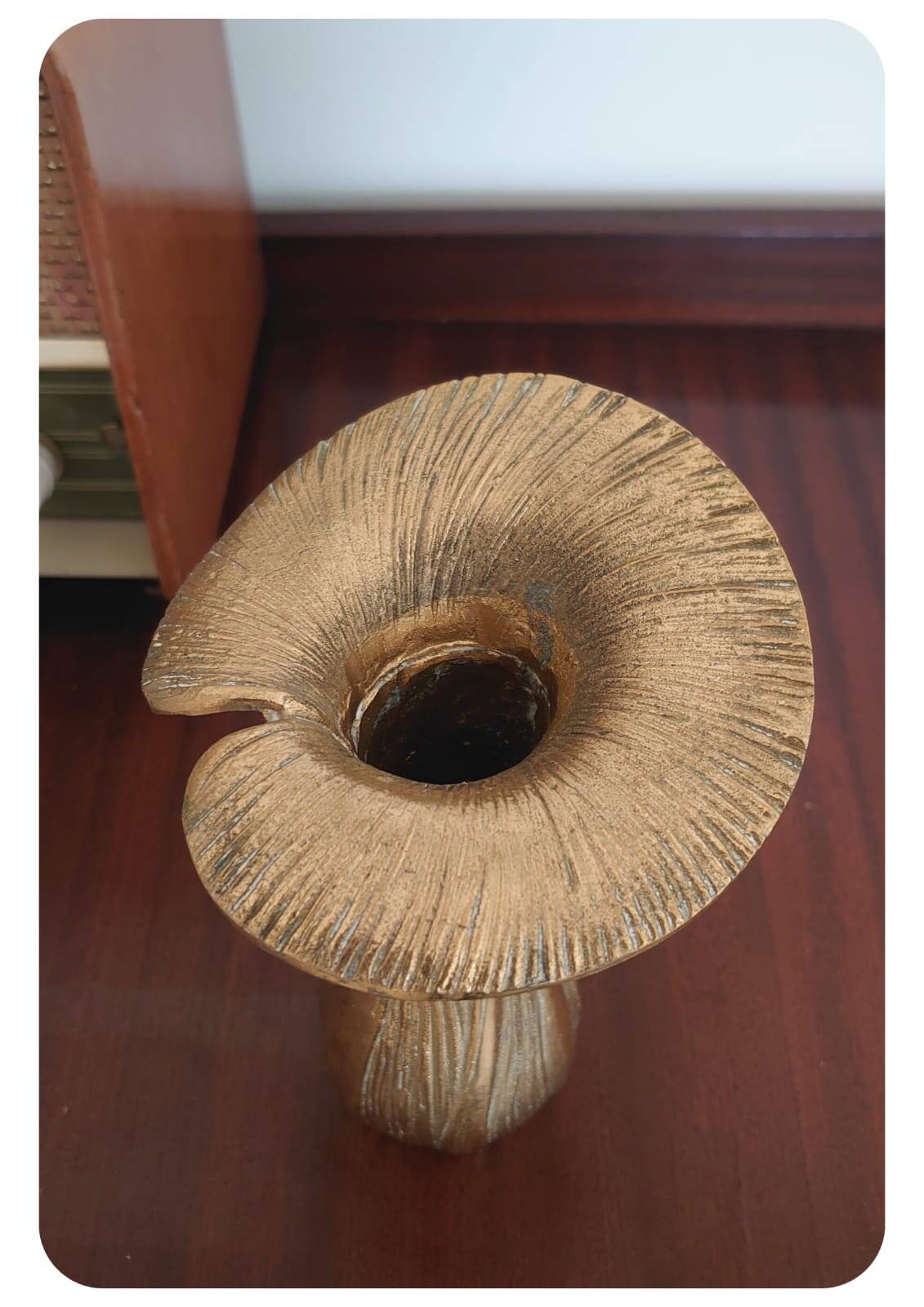 Vase en laiton