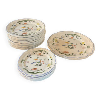 Gien 18 Piece Dinnerware Set