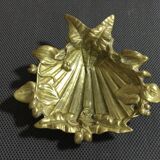 Empty pocket in art nouveau bronze