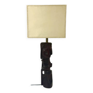 Lampe de table sculpturale en bois sculpté à la main par Gianni Pinna