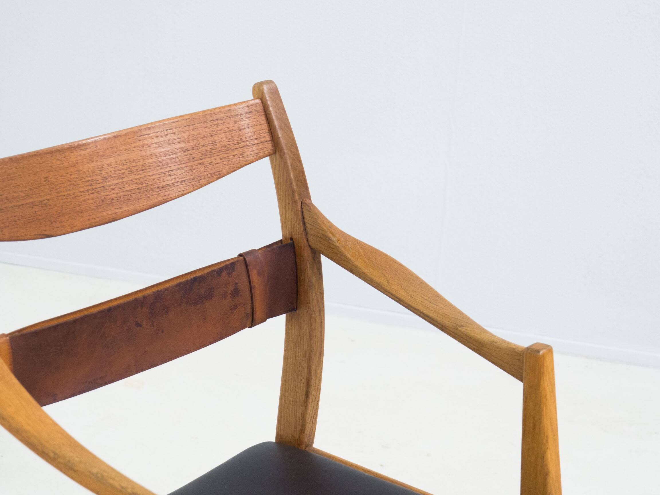 Swedese ‘Remus’ arm chair – Yngve Ekström