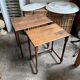 2 nesting tables in turned oak ☐ 62.5 x 33.5 cm