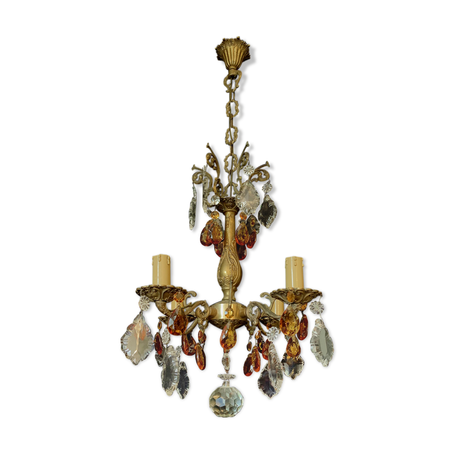 4 bronze lights and tassels chandelier