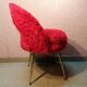 Fauteuil moumoute rouge esprit pelfran