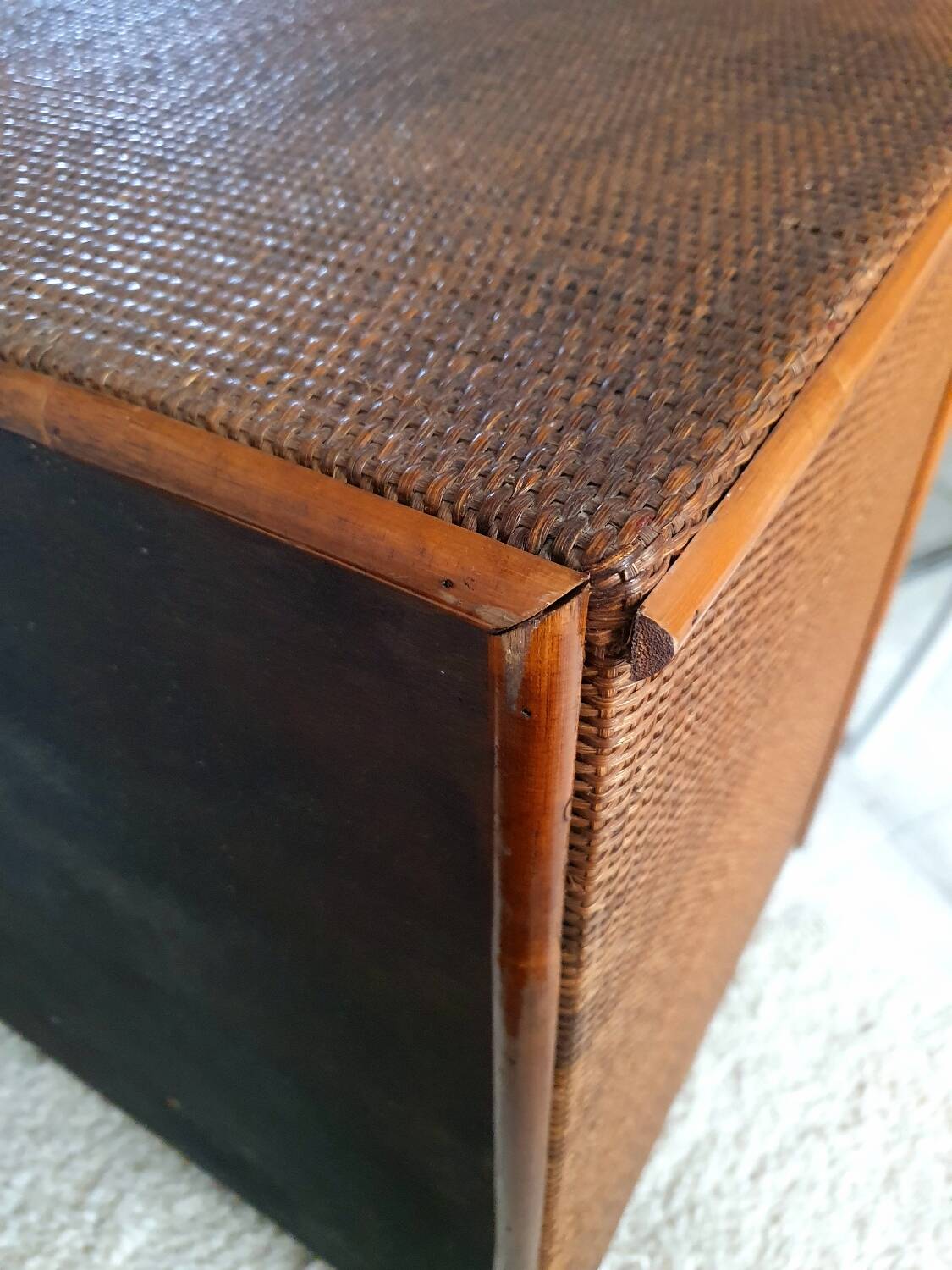 Vintage rattan chest of drawers 4 drawers