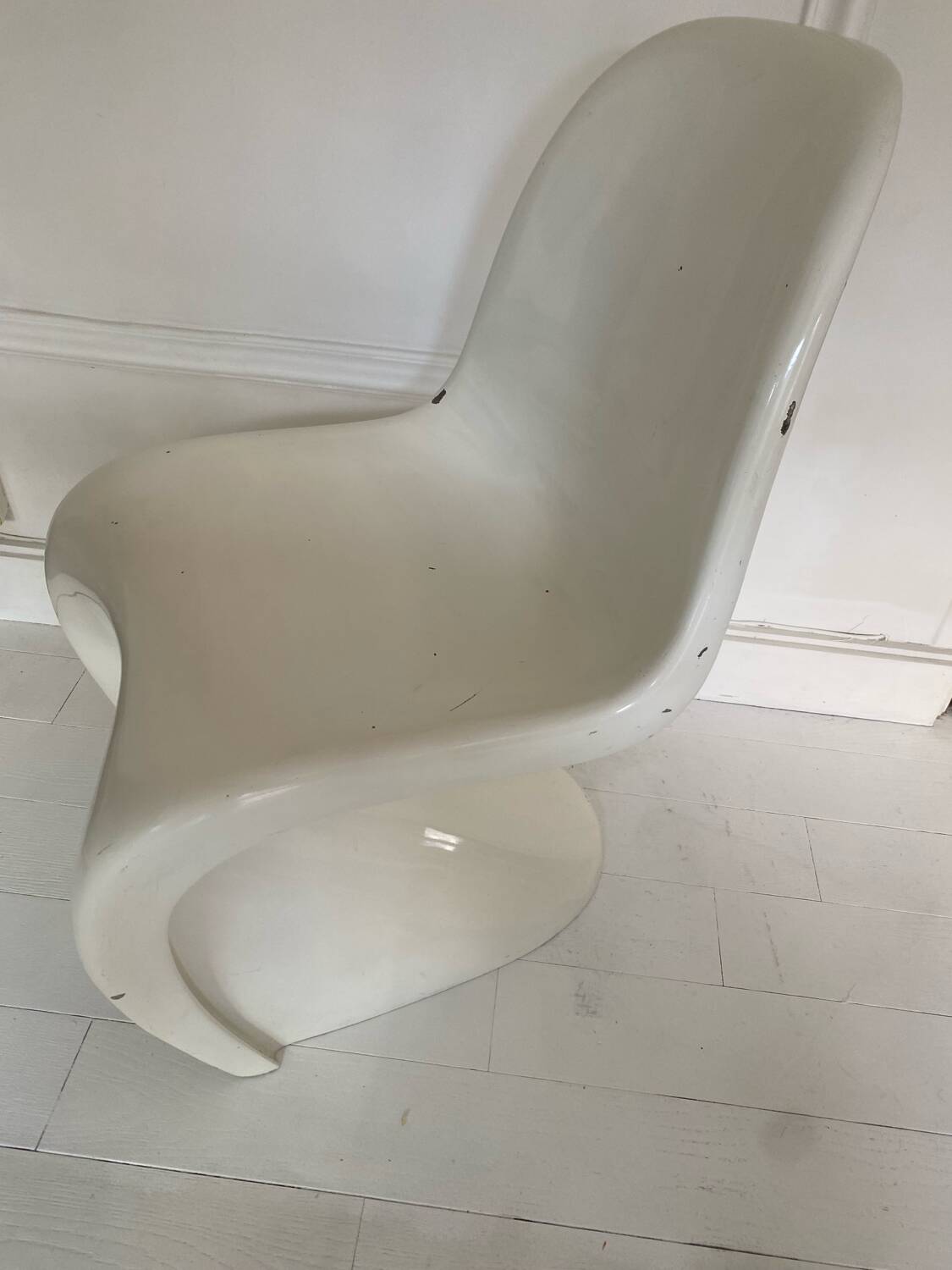 Verner Panton's S chair