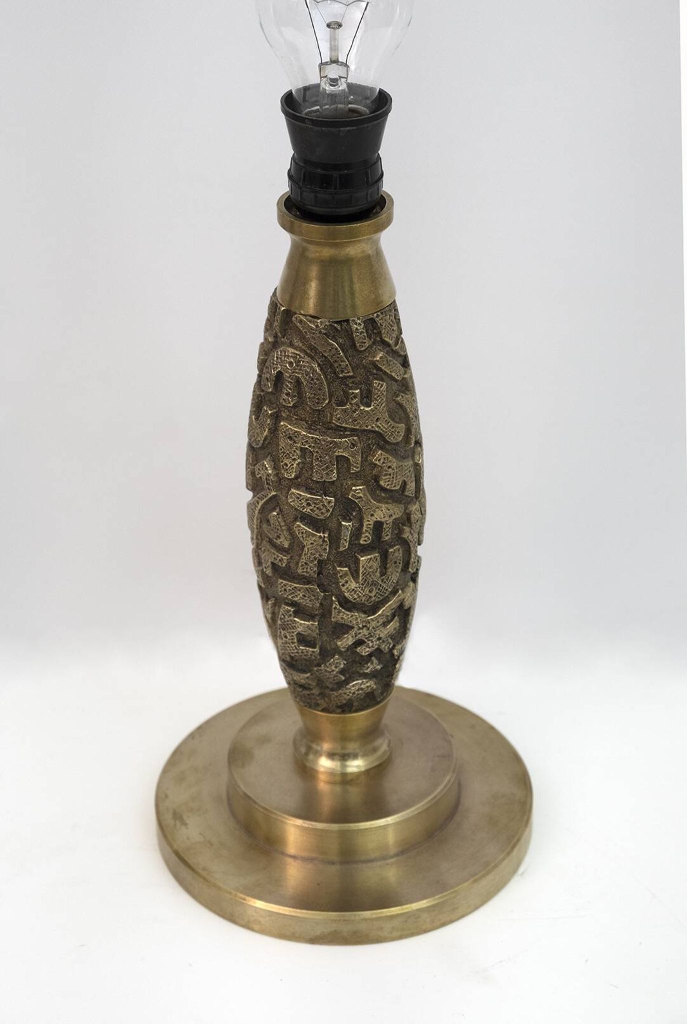 Pair of Luciano Frigerio Mid-Century Modern Italian Bronze Table Lamps, 70