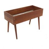 Scandinavian indoor teak planter, Sweden, 1950s