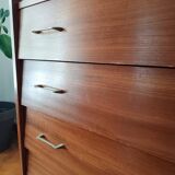 Scandinavian chest of drawers with 4 drawers