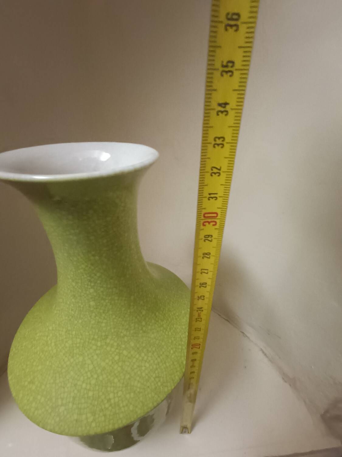 Baluster vase in Chinese porcelain