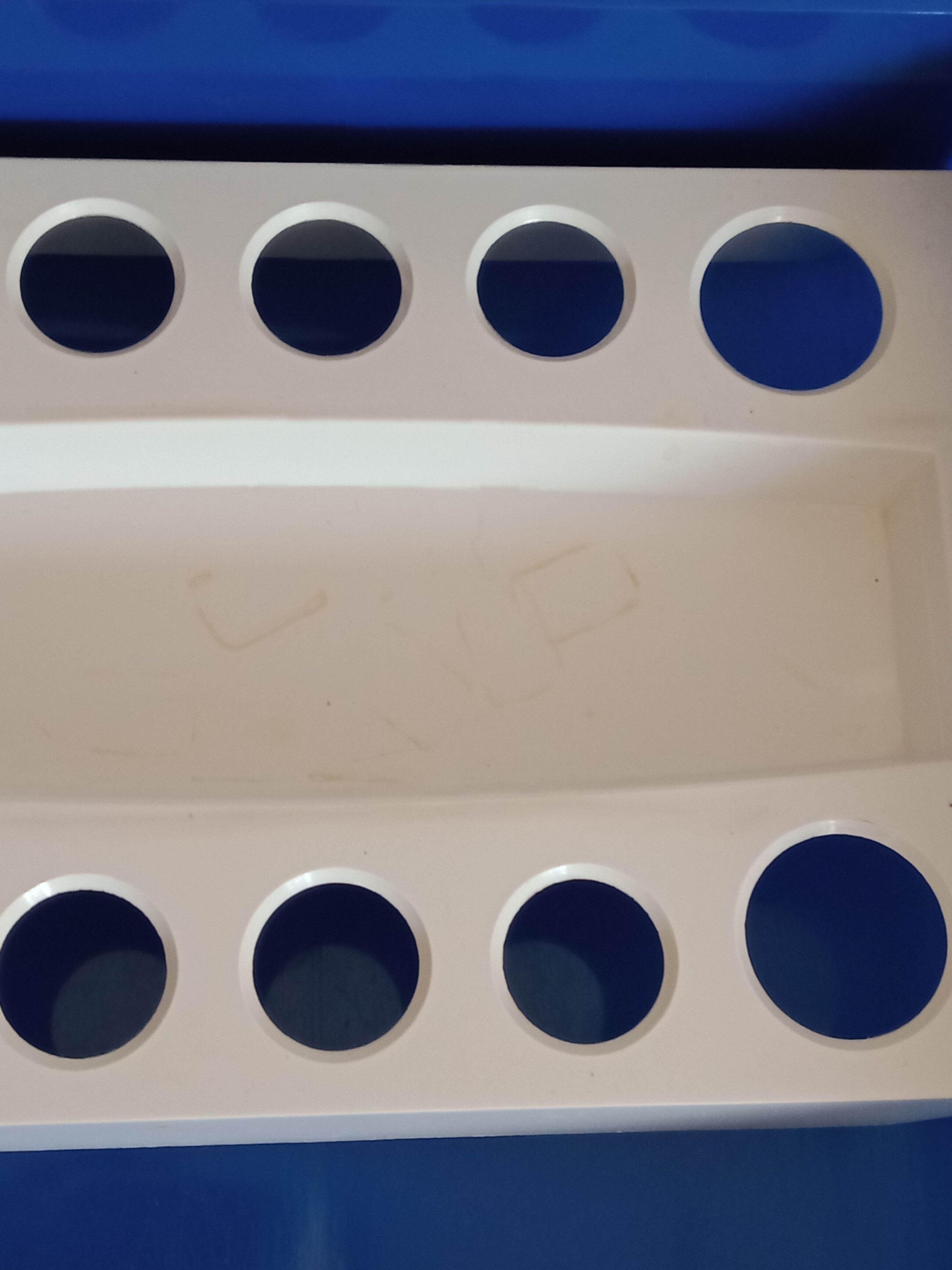 Flair dressing table set