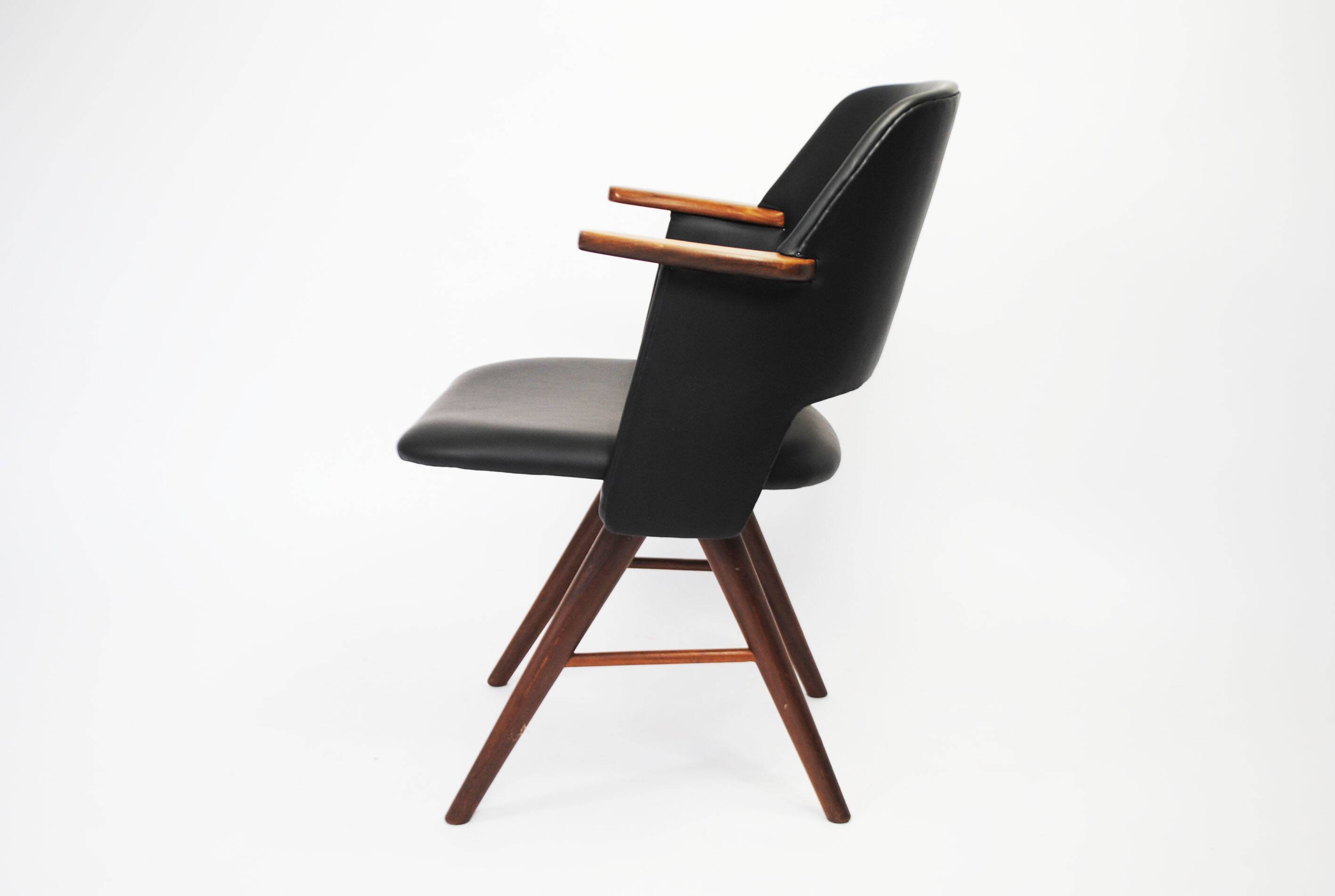 Pastoe FT30 chairs by Cees Braakman