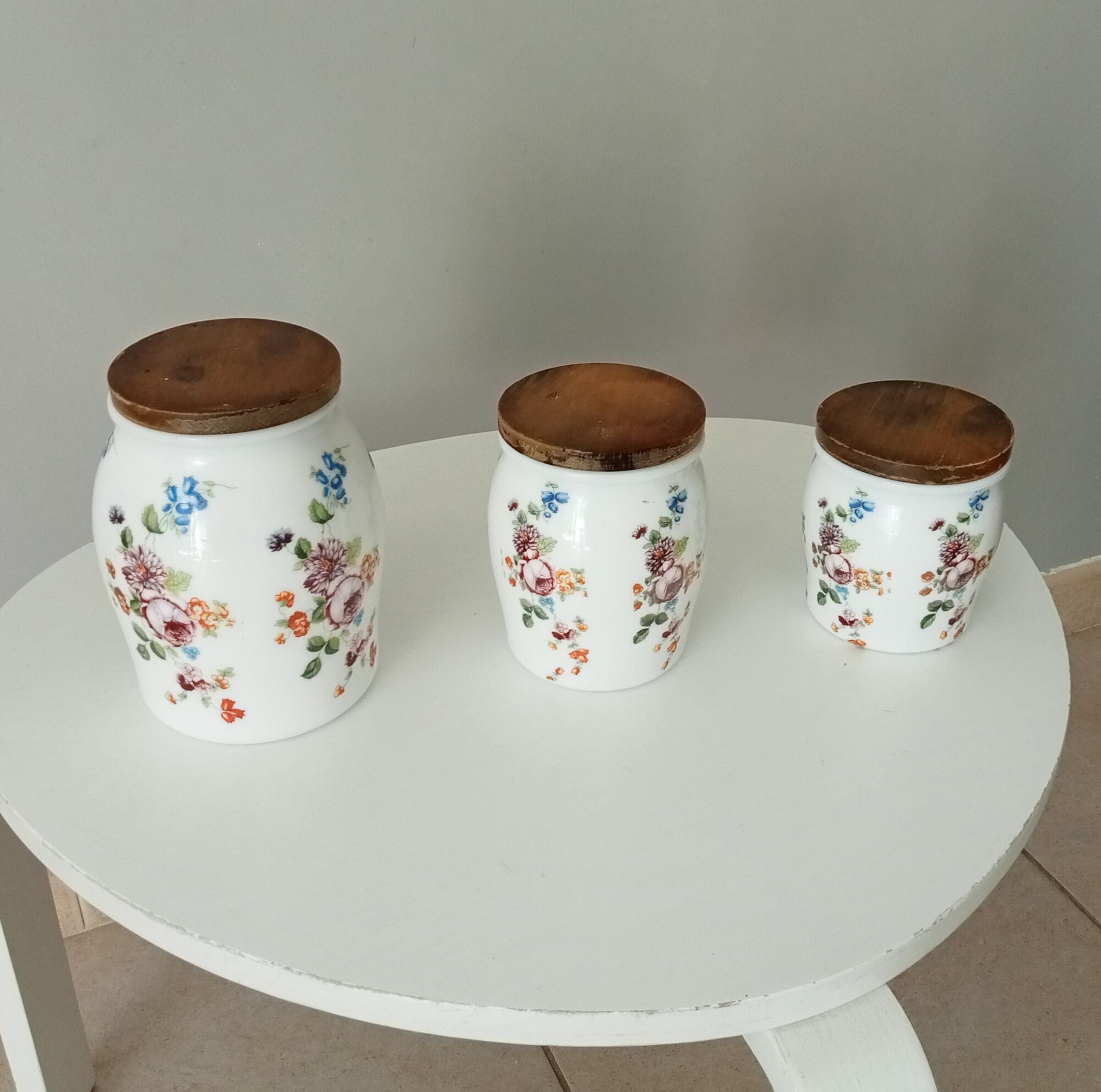 Set of 3 old porcelain pots 30s/40s