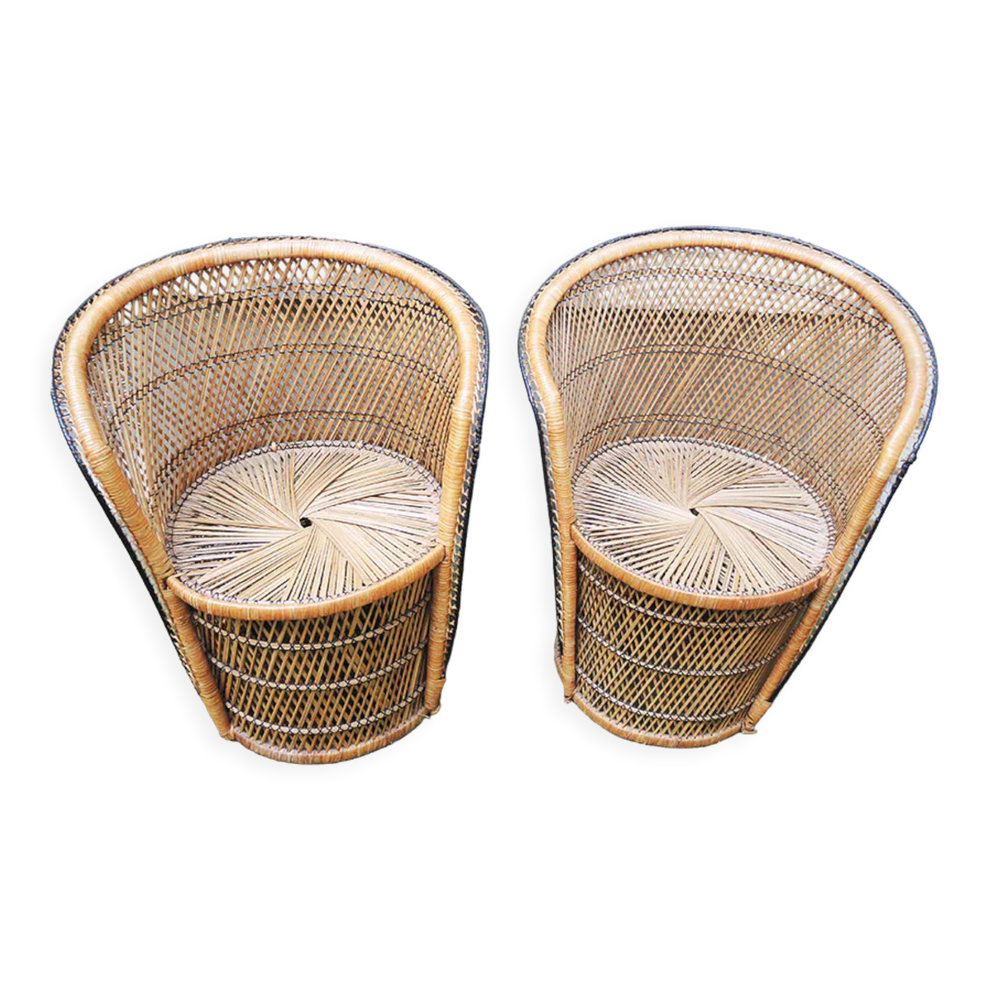 2 old armchairs 'Emmanuelle' in wicker