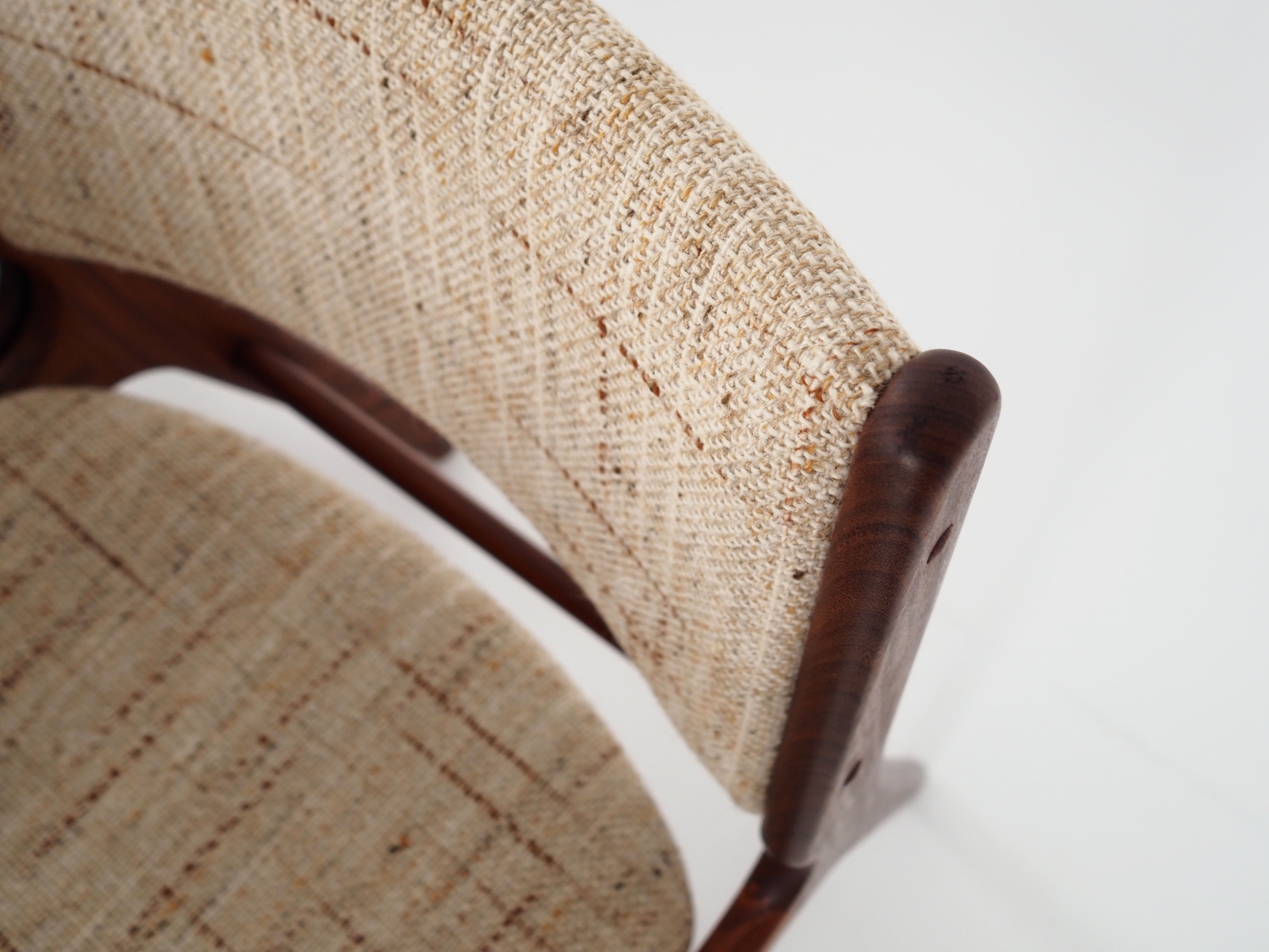 Six chairs by Henning Kjaernulf design, 70s design