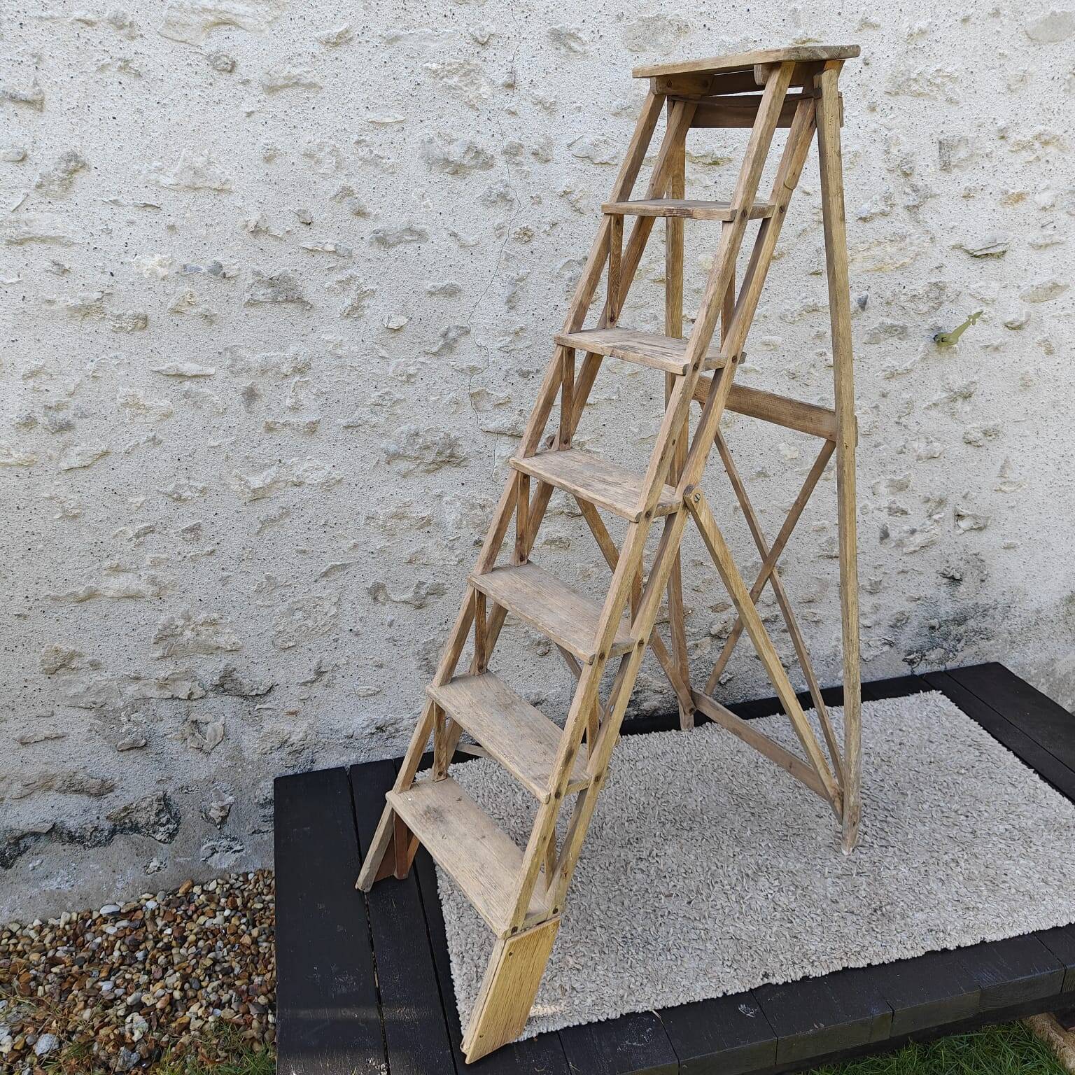 Large stepladder