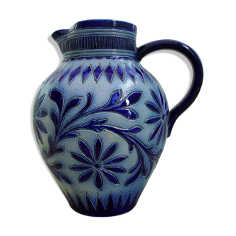 Pitcher made of Alsace sandstone