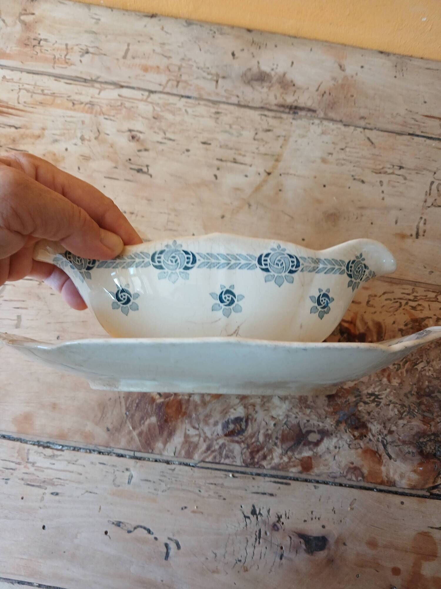Sauceboat ironstone 1900 - Sarreguemines earthenware Adria series