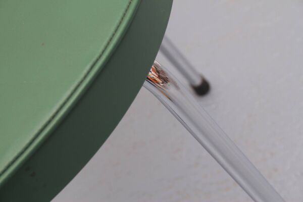 Tabouret vert des années 1950 de Thonet