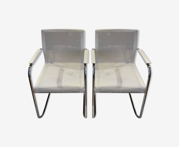 Chaises Stick de chez icf