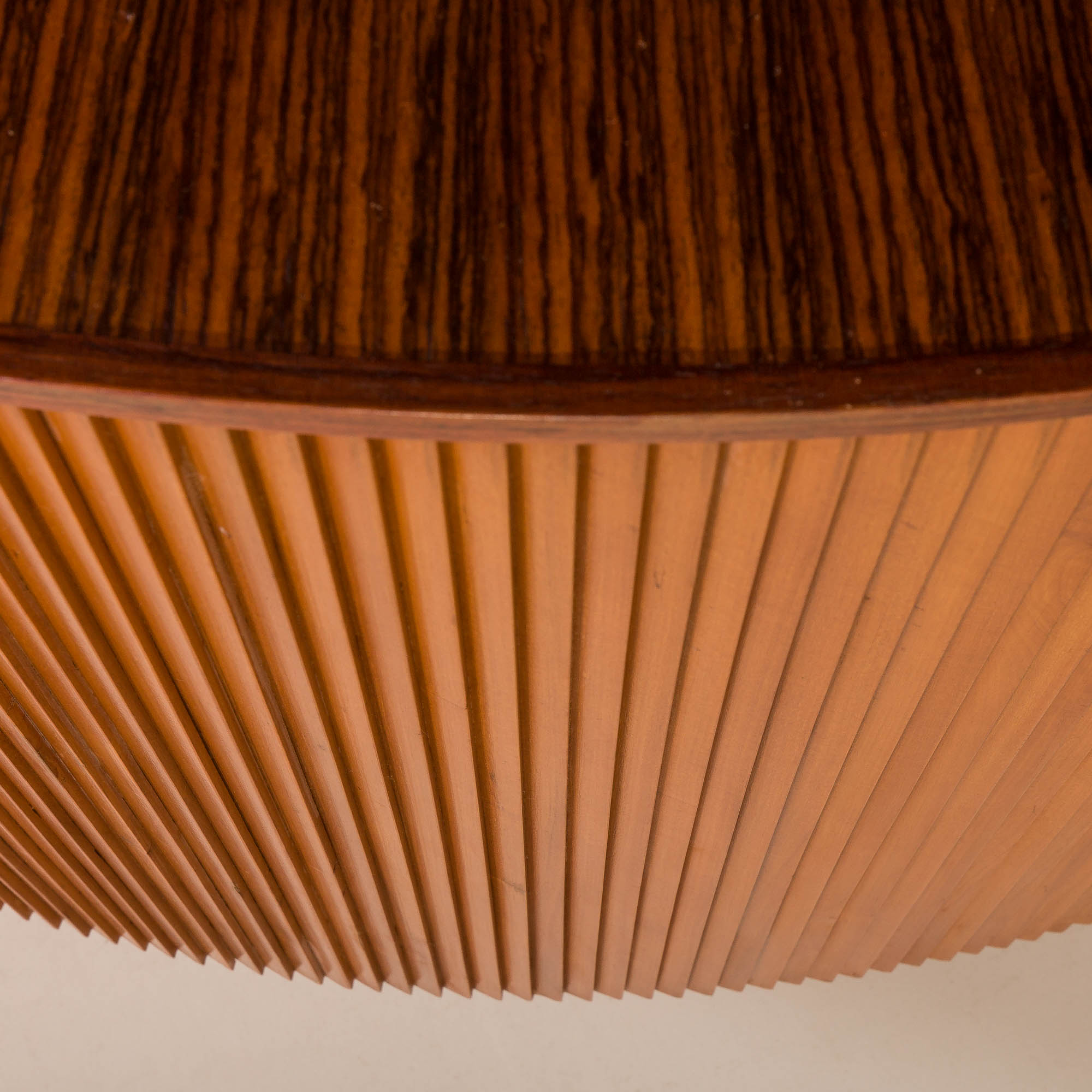 Cabinet de bar italien du milieu du siècle attribué à Carlo Hauner et Martin Eisler, Italie années 1960.