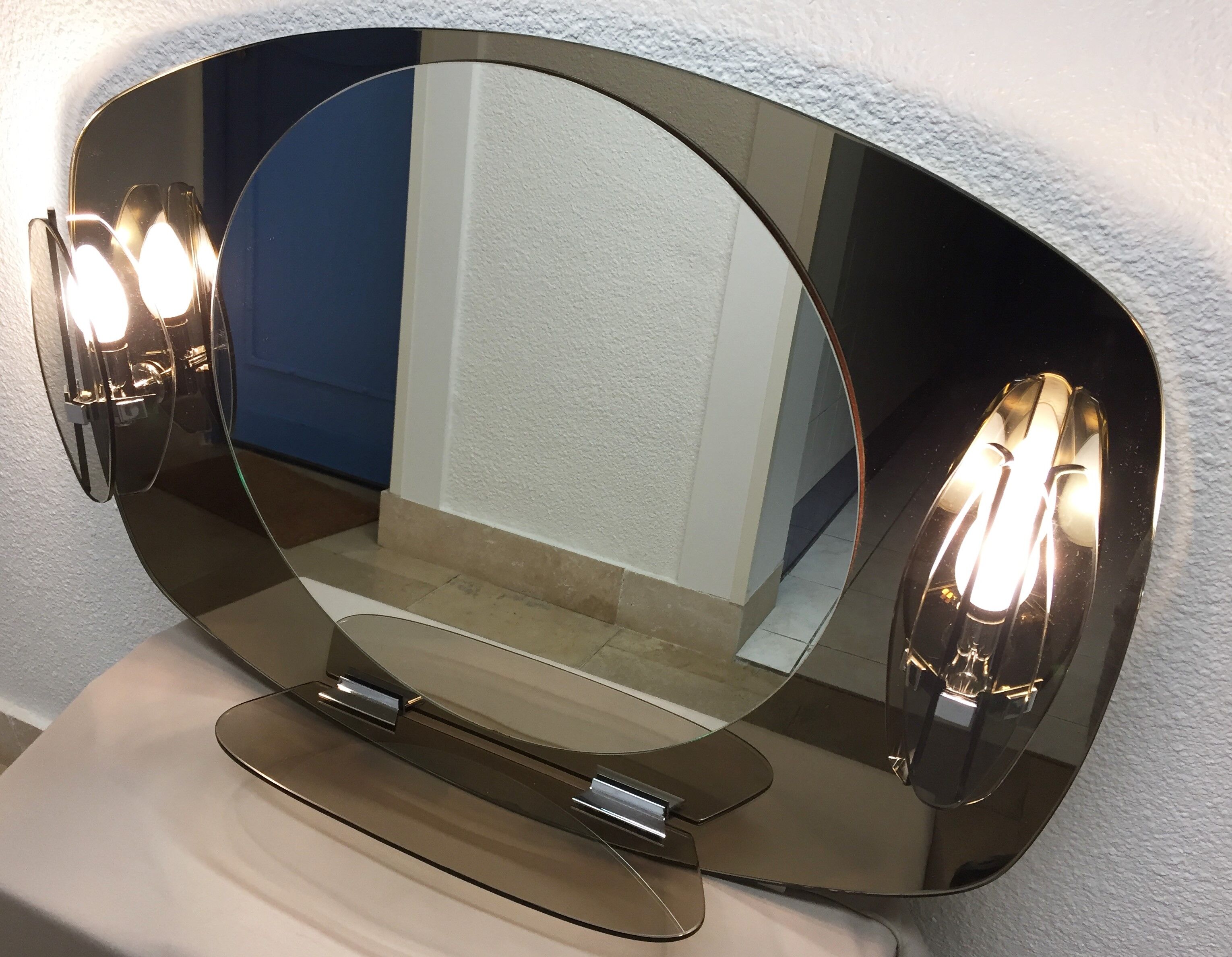 Mirror smoked ice design bright vintage 1970