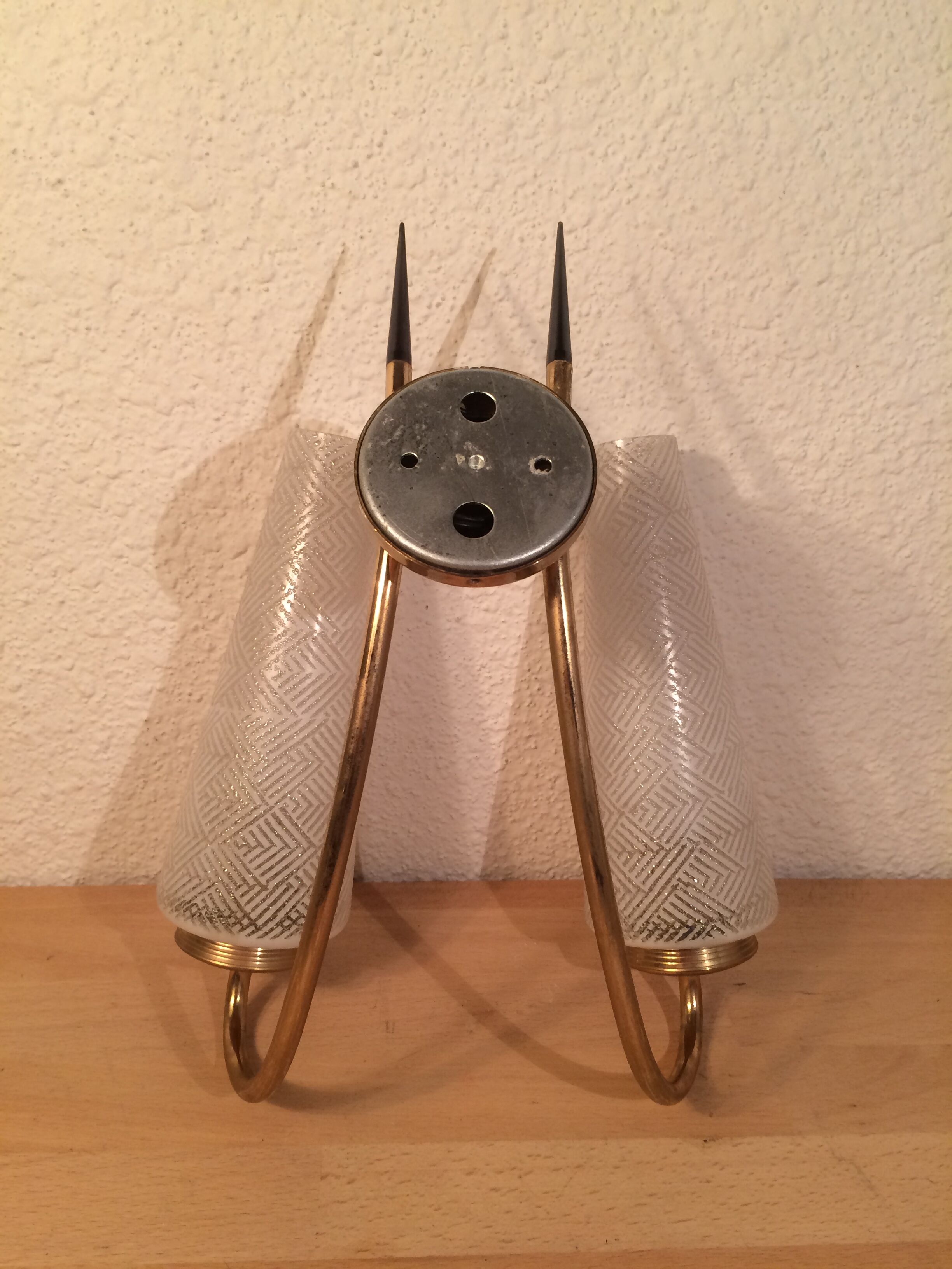 Double Arlus 50s wall lamp, brass and glass