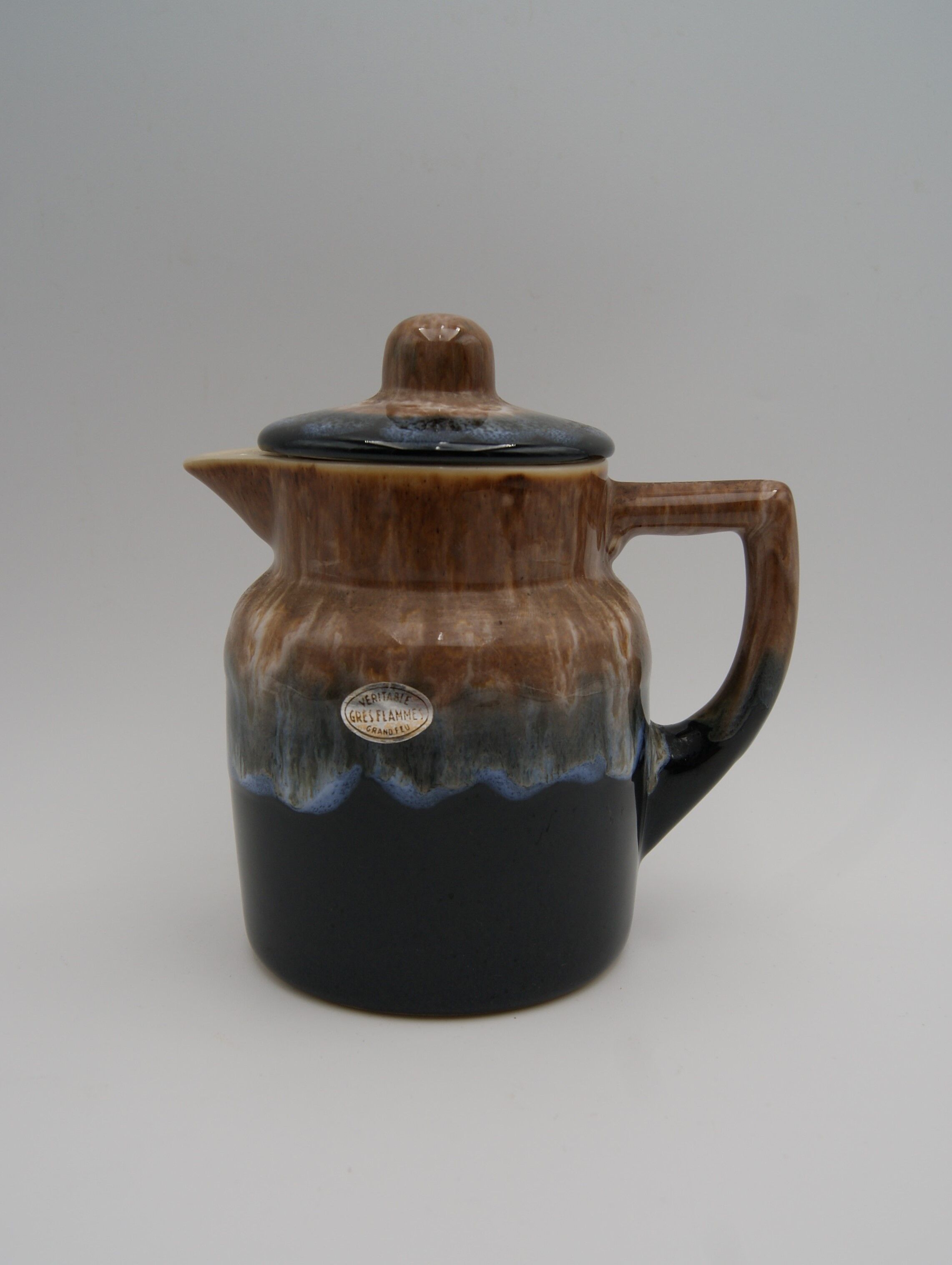 Flamed sandstone teapot France