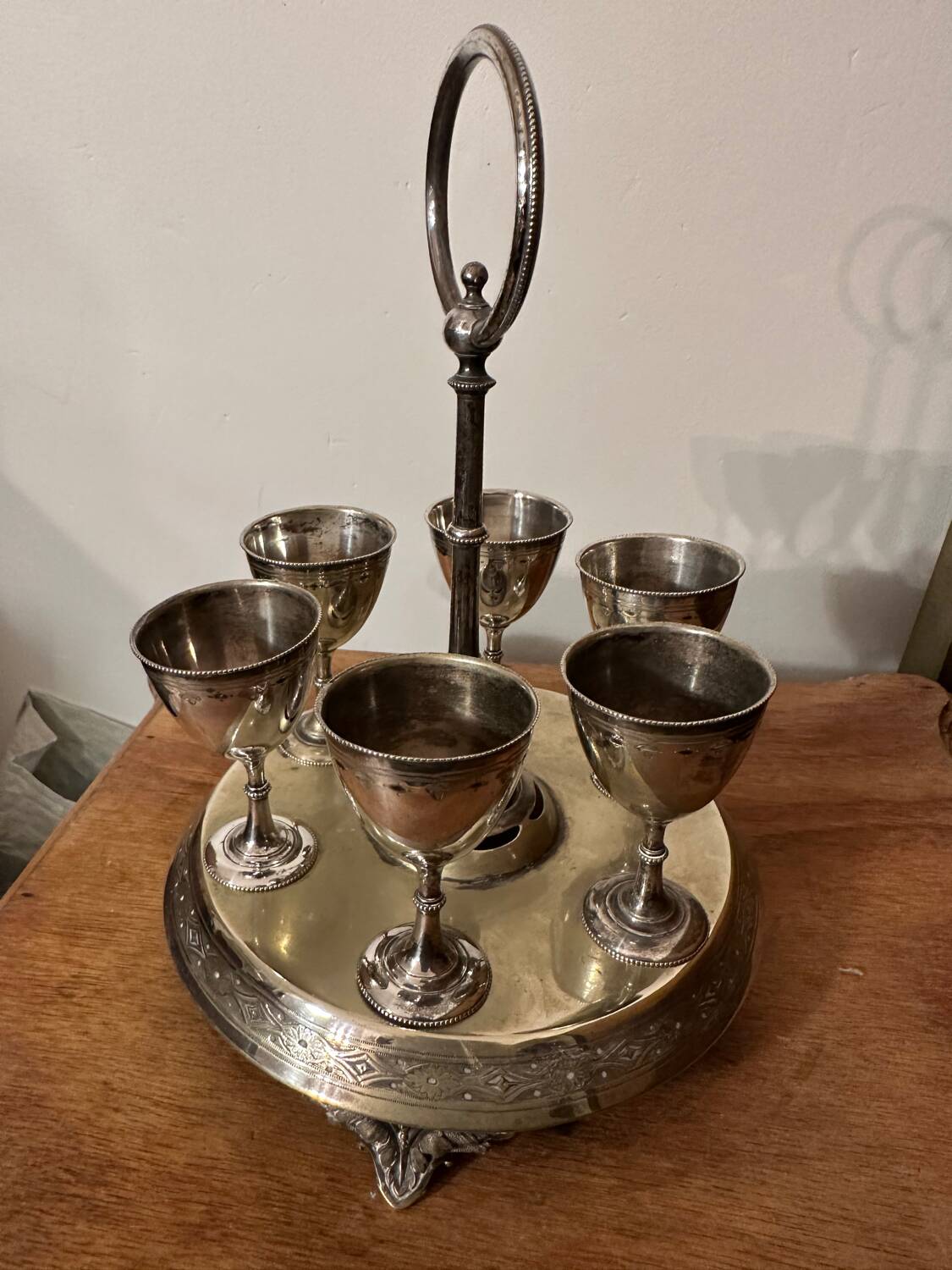 Paire De Coquetiers Vintage Des Années 70 En Métal Argenté, Forme Sablier, Super Look Design Géométrique