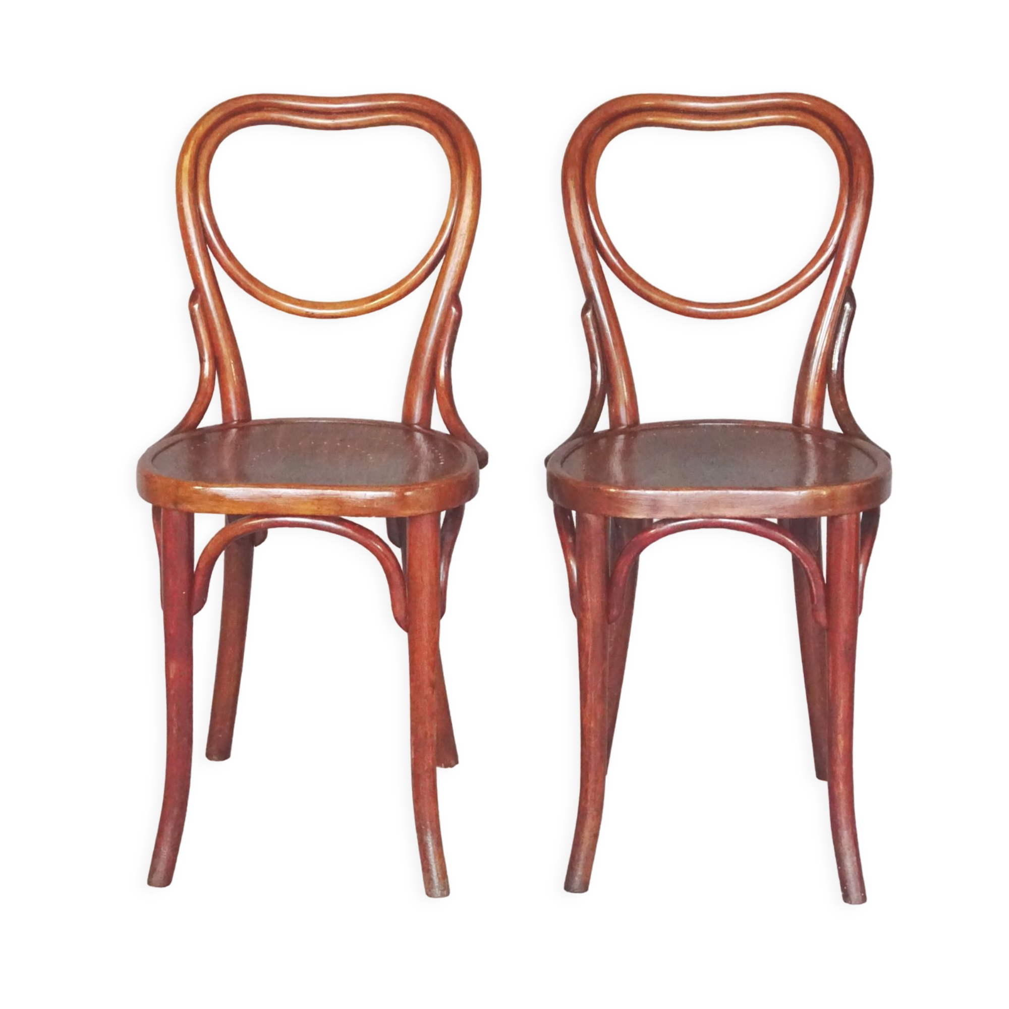 Set of two chairs Thonet n°28 heart, perforated wood seat -1903