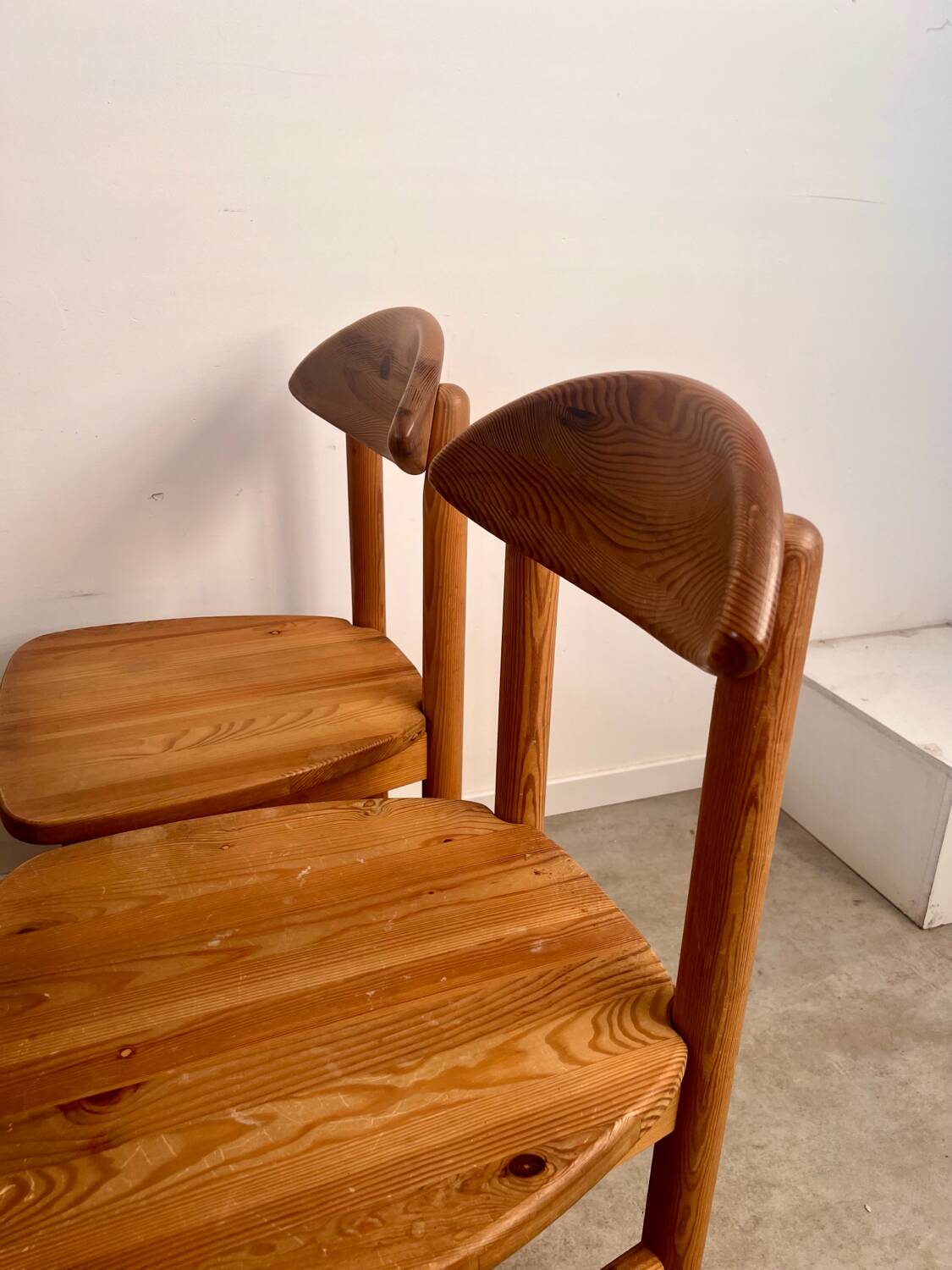 Lot de 6 chaises en pin massif design scandinave Reiner Daumiller vintage années 70