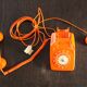 Téléphone vintage à cadran orange 70's