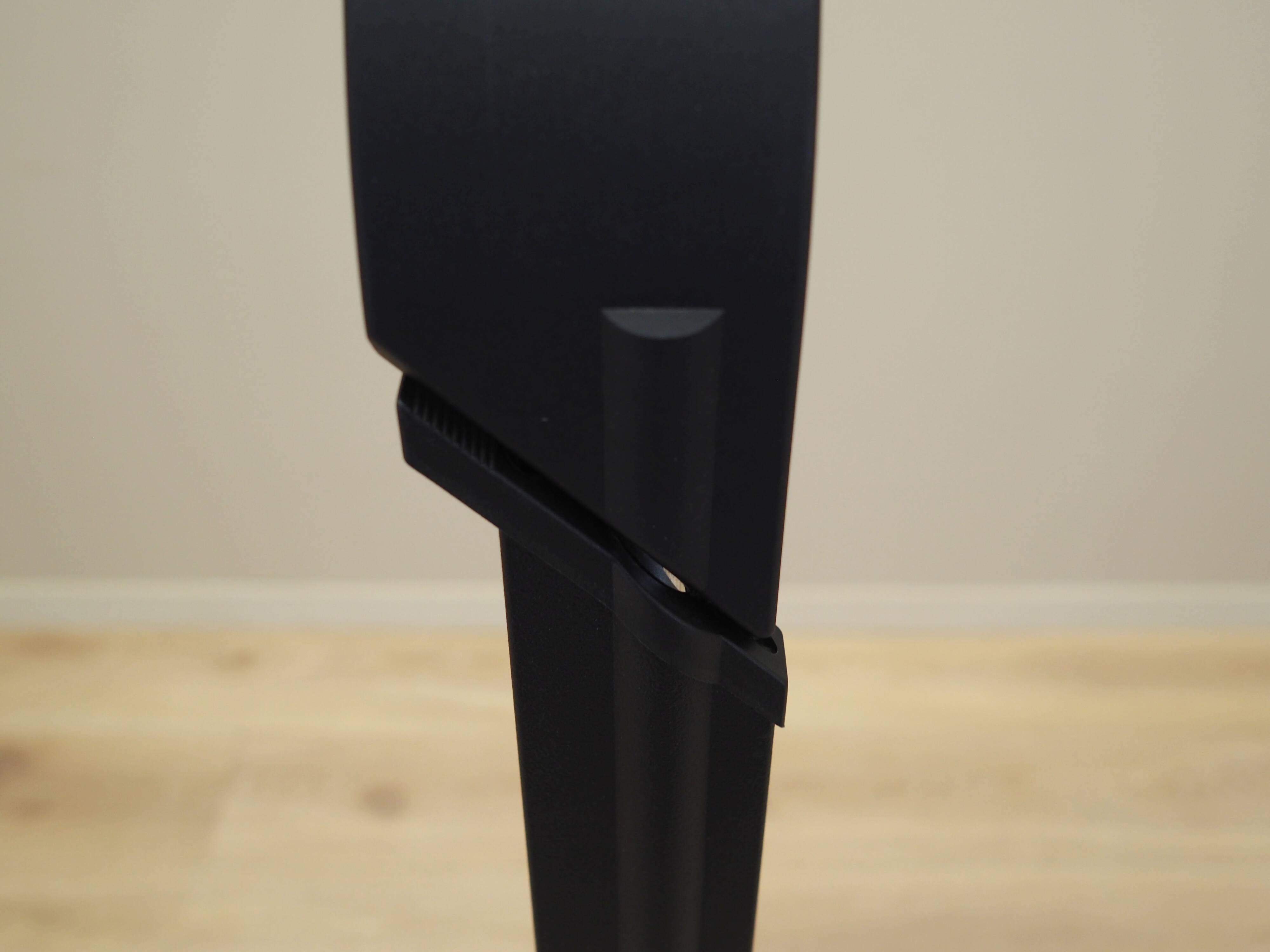 Floor lamp, Italian design, 1990s, production: Italy