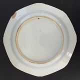 Hollow porcelain plate "Bleu Blanc" from the blue family, 18th century