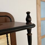 Haberdashery counter and tier
