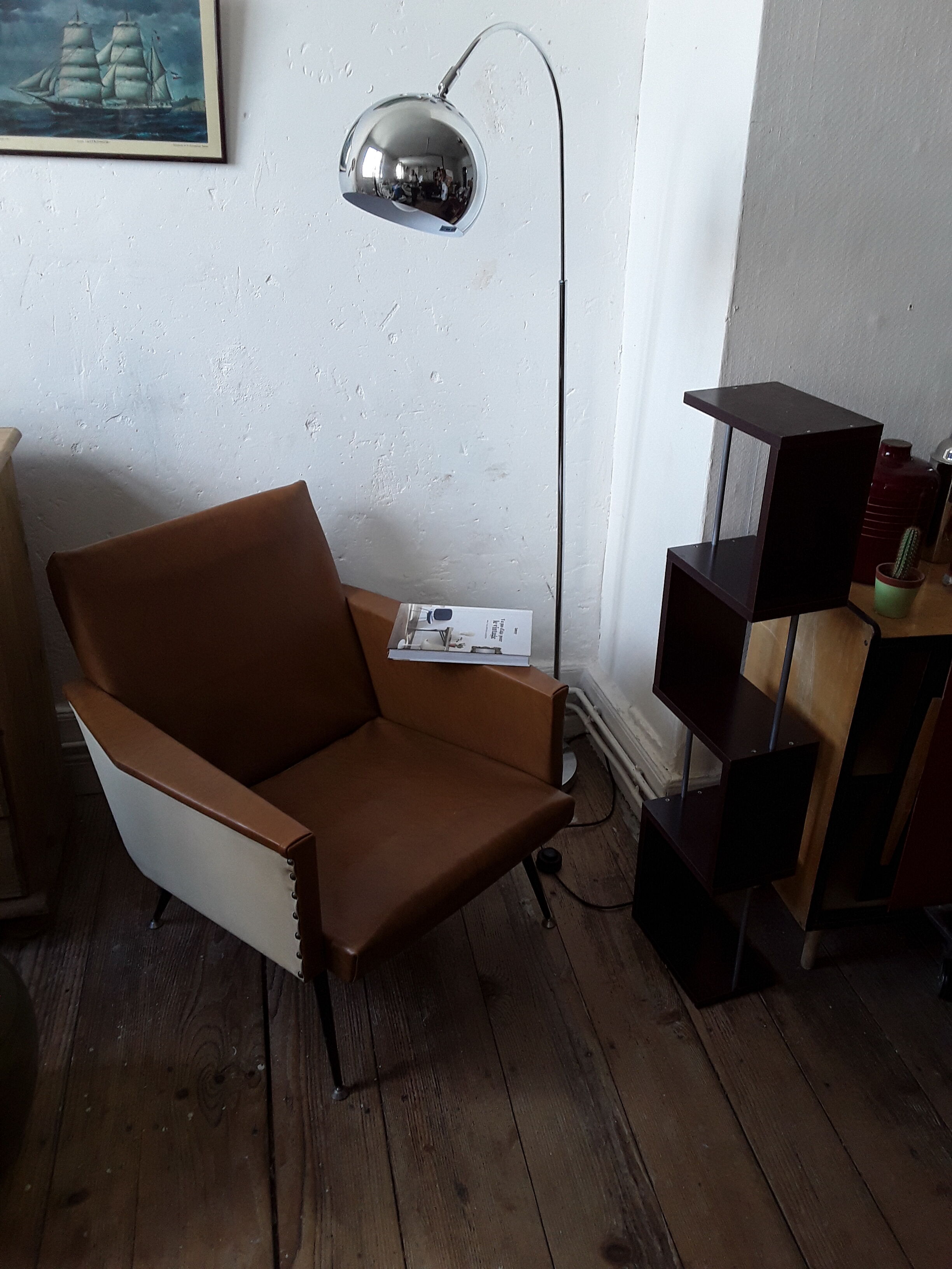 Vintage chrome lamppost