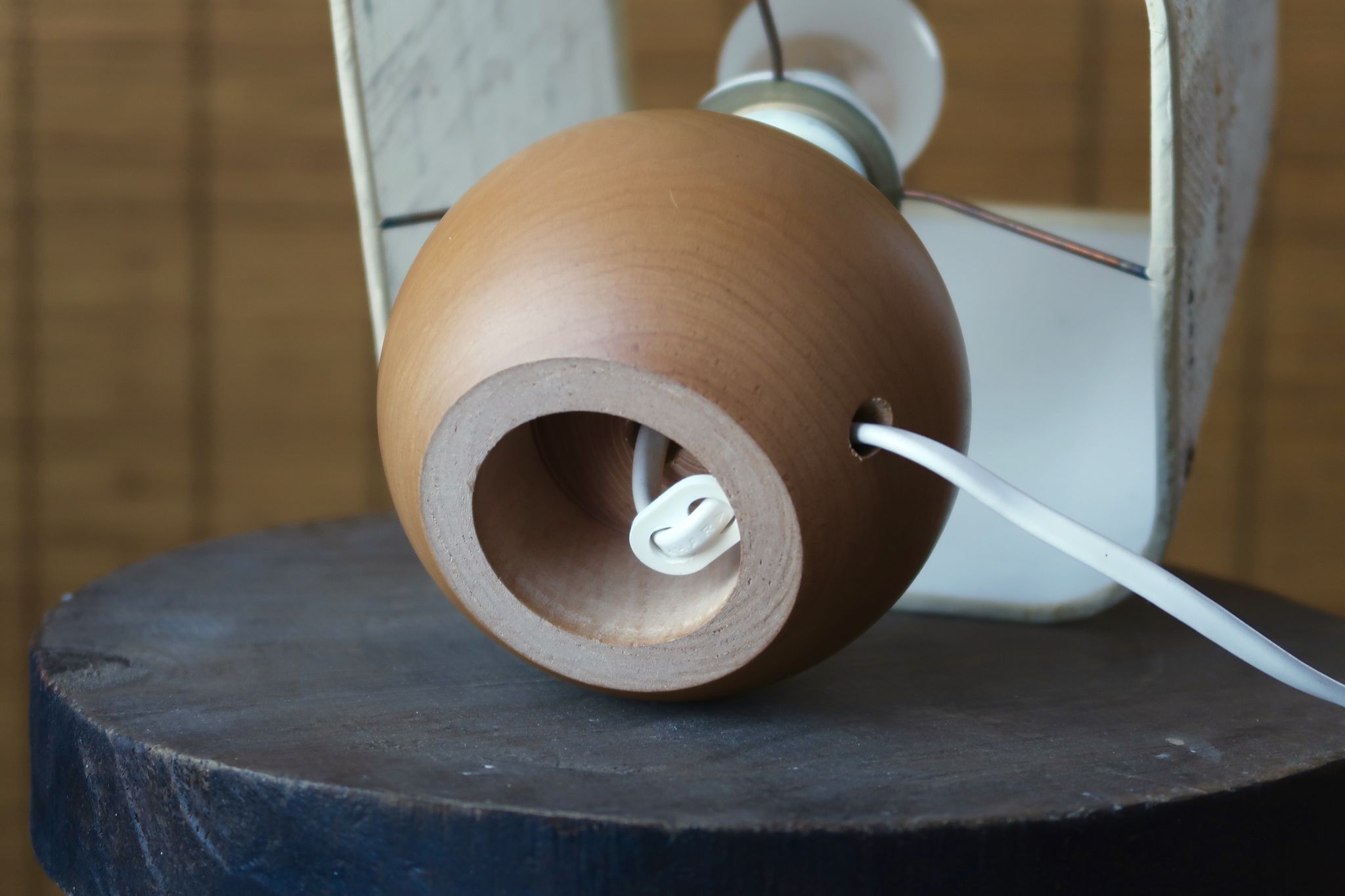 Lamp "ball" in blond wood, fabric lampshade, 70s